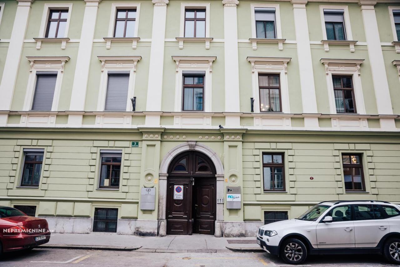 Apartment Center - Kersnikova ลูบลิยานา ภายนอก รูปภาพ